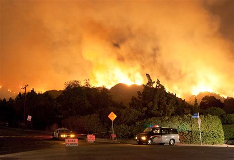 Incendi Senza Fine Dagli Usa All Europa Danni Per Centinaia Di Miliardi