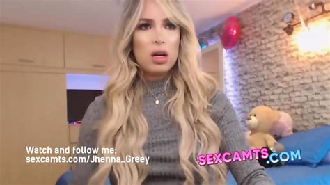 Super Hot Blonde Latina Heshe