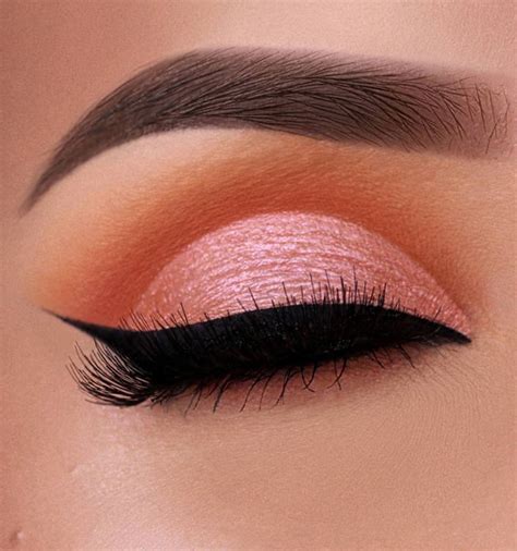 Gold And Peach Eye Makeup