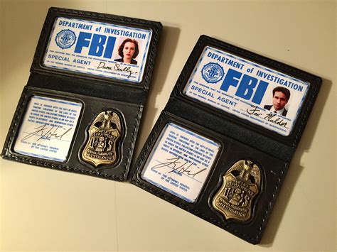 The X Files Mulder And Scully Fbi Badges Screen Accurate Etsy Australia