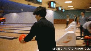 Bowling GIF - Find & Share on GIPHY