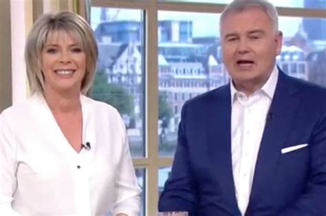 Itv This Morning Wardrobe Malfunction As Eamonn Holmes Wife Ruth