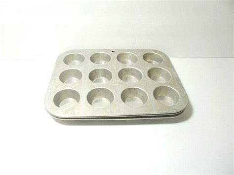 Vintage Mirro Mini Cupcake Muffin Pan Made In Usa Cupcake Muffin