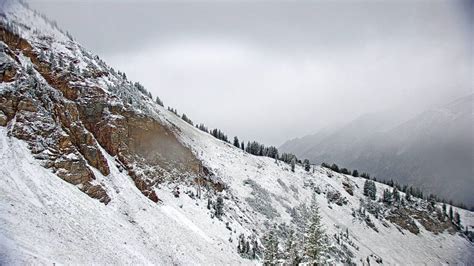 Utah Ski Resorts Graced by First Snowfall of the Season