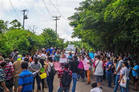 Pobladores protestan por contaminación y demandan una solución