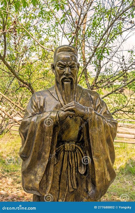 Statue Of General Guan Yunchang During The Three Kingdoms Period