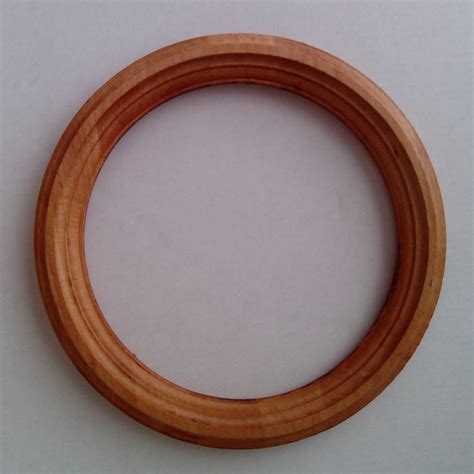 Round Wooden Frame 7 7x7 7 Image Size 6x6 Round Circle Frame For