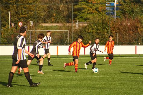 FC Zutphen JO15 6 De Hoven JO15 1 In Beeld FC Zutphen