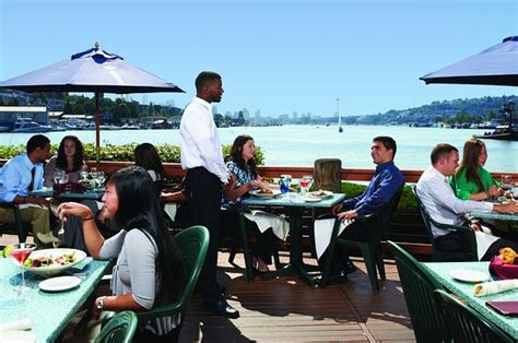 Enjoyable Sunday Brunch - Ivar's Salmon House, Seattle Traveller Reviews - Tripadvisor