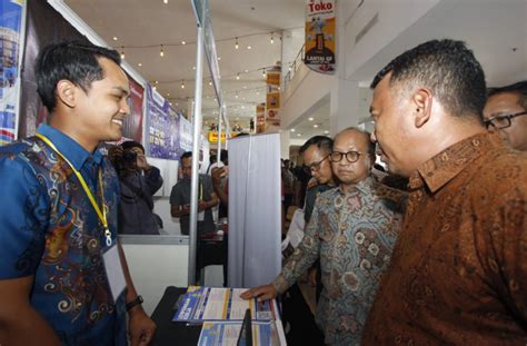 Dibuka Dua Hari Ponorogo Job Fair Solusi Para Pencari Kerja Tentukan