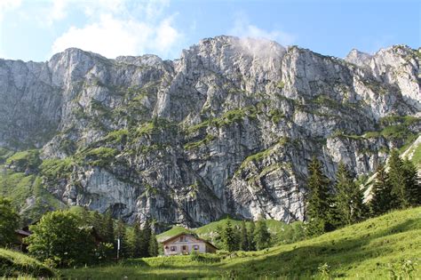 Gipfelglück auf der Benediktenwand Bergtour outdooractive