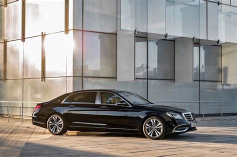 Heres An Entire Train Filled With Mercedes Benz S Class W222 Facelift