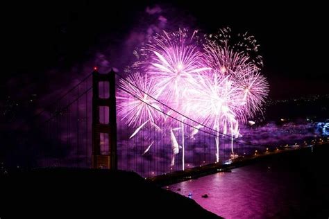 7 Spectacular Photos Of Golden Gate Bridge 75th Anniversary Fireworks ...