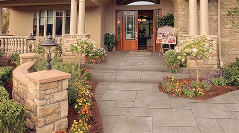 12 Stunning Porcelain Paver Ideas for Your Outdoor Hardscape – TilePoint