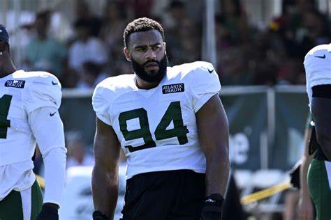 A surprise injury for rara thomas has the coaching staff worried 13