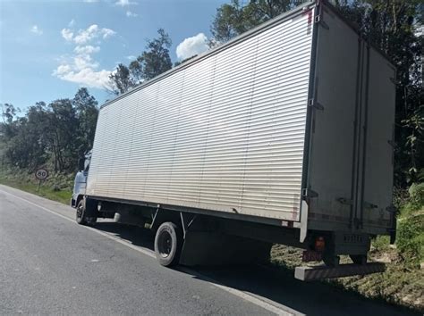 Fotos Acidente Grave Deixa Uma Pessoa Morta E Outra Gravemente Ferida