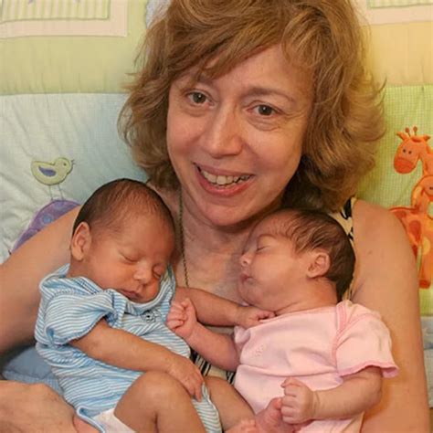 Woman Is Oldest To Give Birth To Twins In The Usa I Take Pills