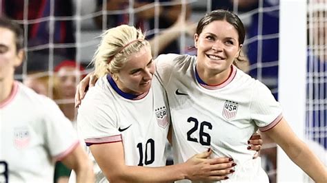 Emma Sears Shines In Uswnt Debut Win Over Iceland Yardbarker