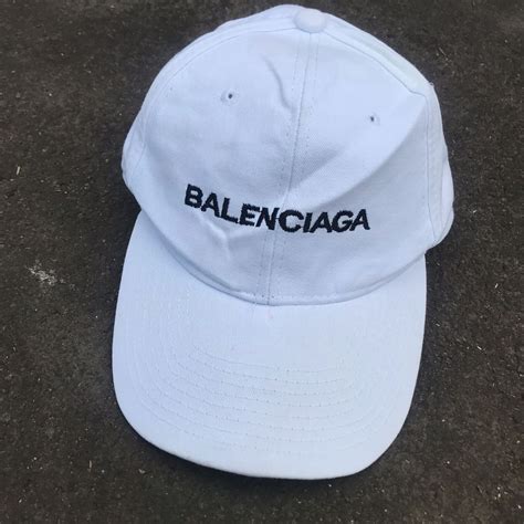 Topi Balenciaga Original Fesyen Pria Aksesoris Topi Di Carousell