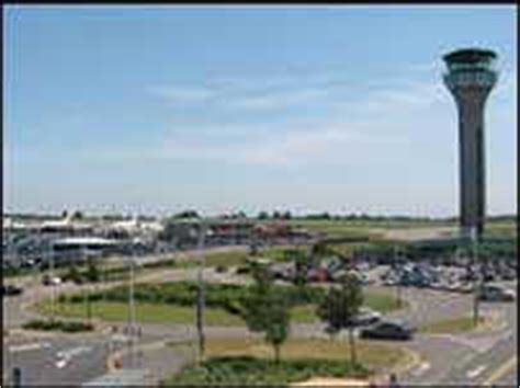 Bbc Beds Herts And Bucks Read This Luton Airport New Plans Unveiled