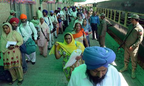 Sikh Pilgrims Arrive In Pakistan To Celebrate Baisakhi Multimedia