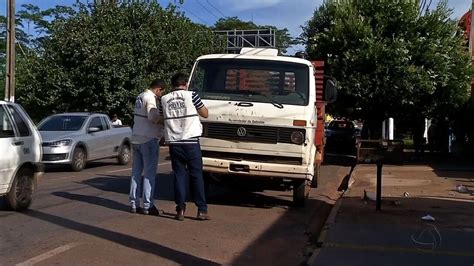 Mttv Edi O Cuiab Caminh O Desgovernado Atropela E Mata Homem