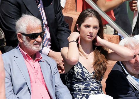 Photo Jean Paul Belmondo Et Sa Petite Fille Annabelle Assistent Aux