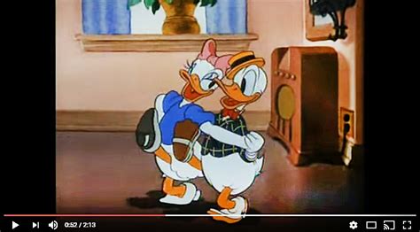 Videos: Paolino Paperino (Donald Duck) Dancing the Tarantella and ...