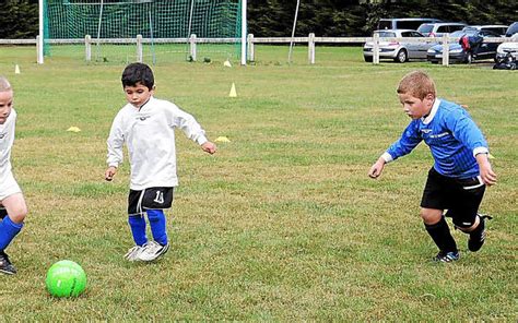 Football La Pluie Perturbe Le Plateau Le T L Gramme