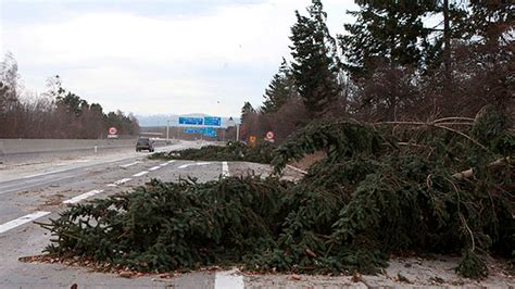 Súlyos áramkimaradást okozott a vihar Ausztriában ORIGO