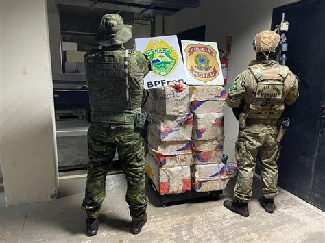 PF e BPFron apreendem cerca de 343 kg de drogas no PR Polícia Federal