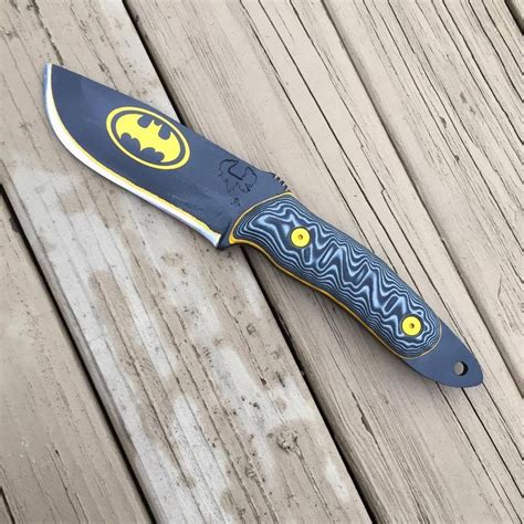 A Little Batman Themed Custom Knife Knife Tactical Knives Custom Knife