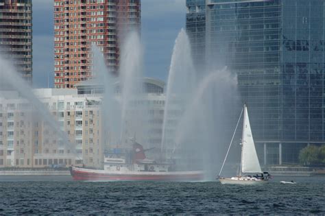 REJS Photos USA 2006 New York Lower Manhattan Battery Park And