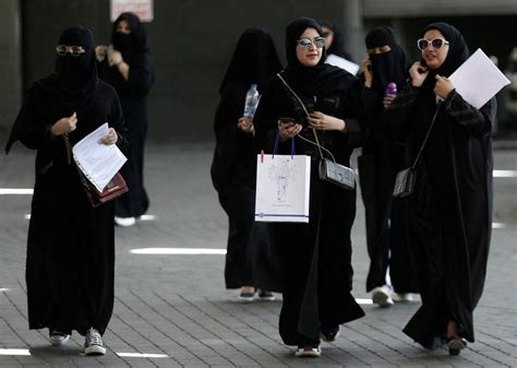 Saudi Arabia Women S Rights Reforms May Still Be Thwarted By Custom The Star