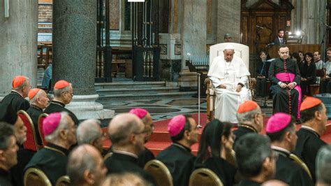 Il Papa A Santa Maria Maggiore Per La Preghiera Per La Pace