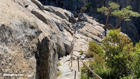 Upper Yosemite Falls Hike - HikingGuy.com