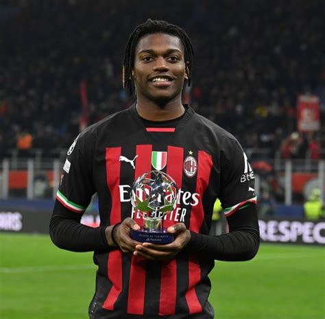 planete 2foot on Twitter Leao est élu MAN OF THE MATCH de ce AC Milan