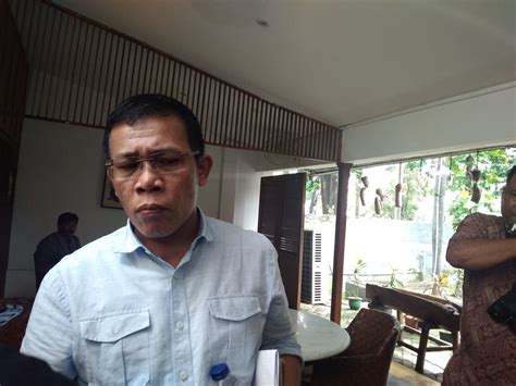 Masinton Pasaribu Dilaporkan Ke MKD DPR Buntut Kritik Luhut