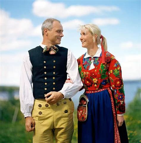 A Folk Dancing Couple From Dalarna Sweden Scandinavian Costume Sweden Costume Folk Clothing