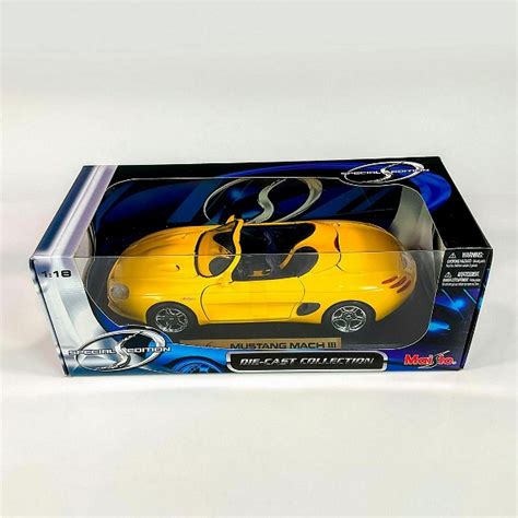 Maisto Special Edition Mustang Mach Iii Model Car