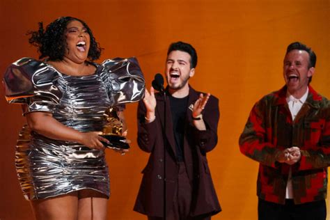 Who were the big winners at the 2023 Grammy Awards?