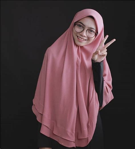 Siapa Ade Gf Tudung Labuh Yg Suka Share Gamba Bogel Or Tunjuk Nenen