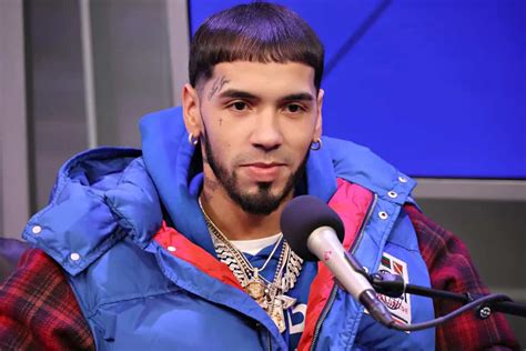 Anuel Celebra Que Su Tema En Respuesta A Karol G Está Segundo A Nivel