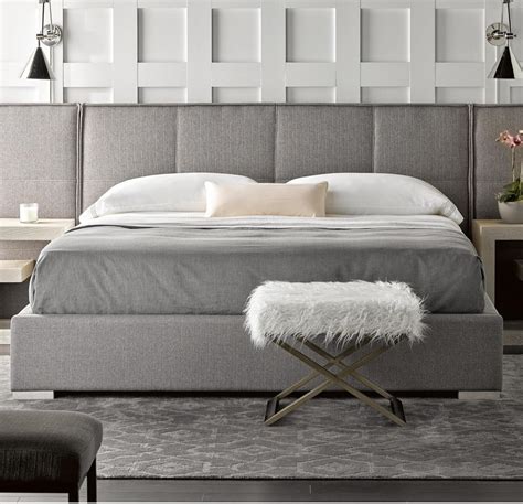 Connery Modern Gray Fabric Upholstered Queen Platform Bed | Zin Home