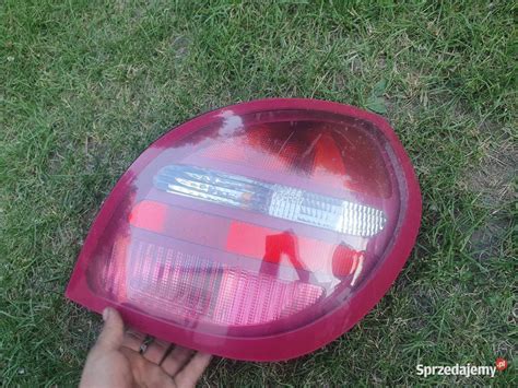 Lampa tylna prawa lub lewa Nissan Almera N16 hatchback uszko Kraków