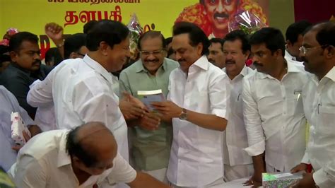 Mk Stalin Thanked Dmk Cadres For Greeting Him With Books On His 65th