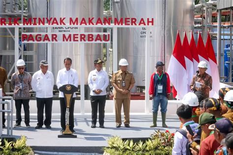 Pabrik Minyak Makan Merah Yang Dikelola Koperasi Di Sumut Diresmikan