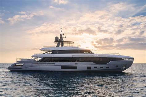 Azimut Yachts Superyachts And Luxury Boats Azimut Yachts