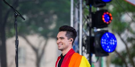 Panic At The Discos Brendon Urie Comes Out As Pansexual