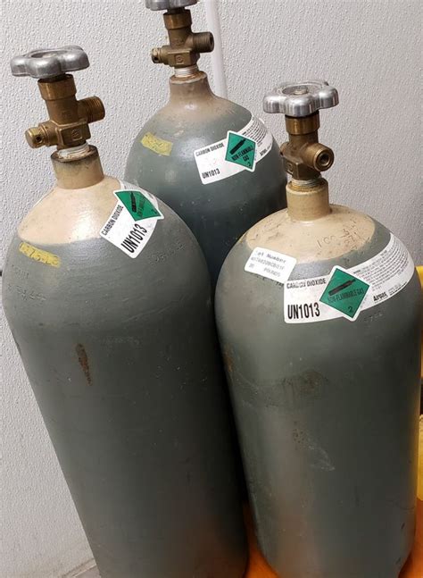 3 Airgas Co2 Cylinders Tanks 20lbs For Sale In Naperville Il Offerup